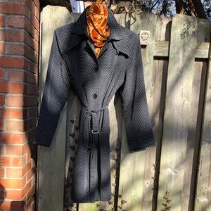 Versatile vintage Gallery polka dot trench coat.